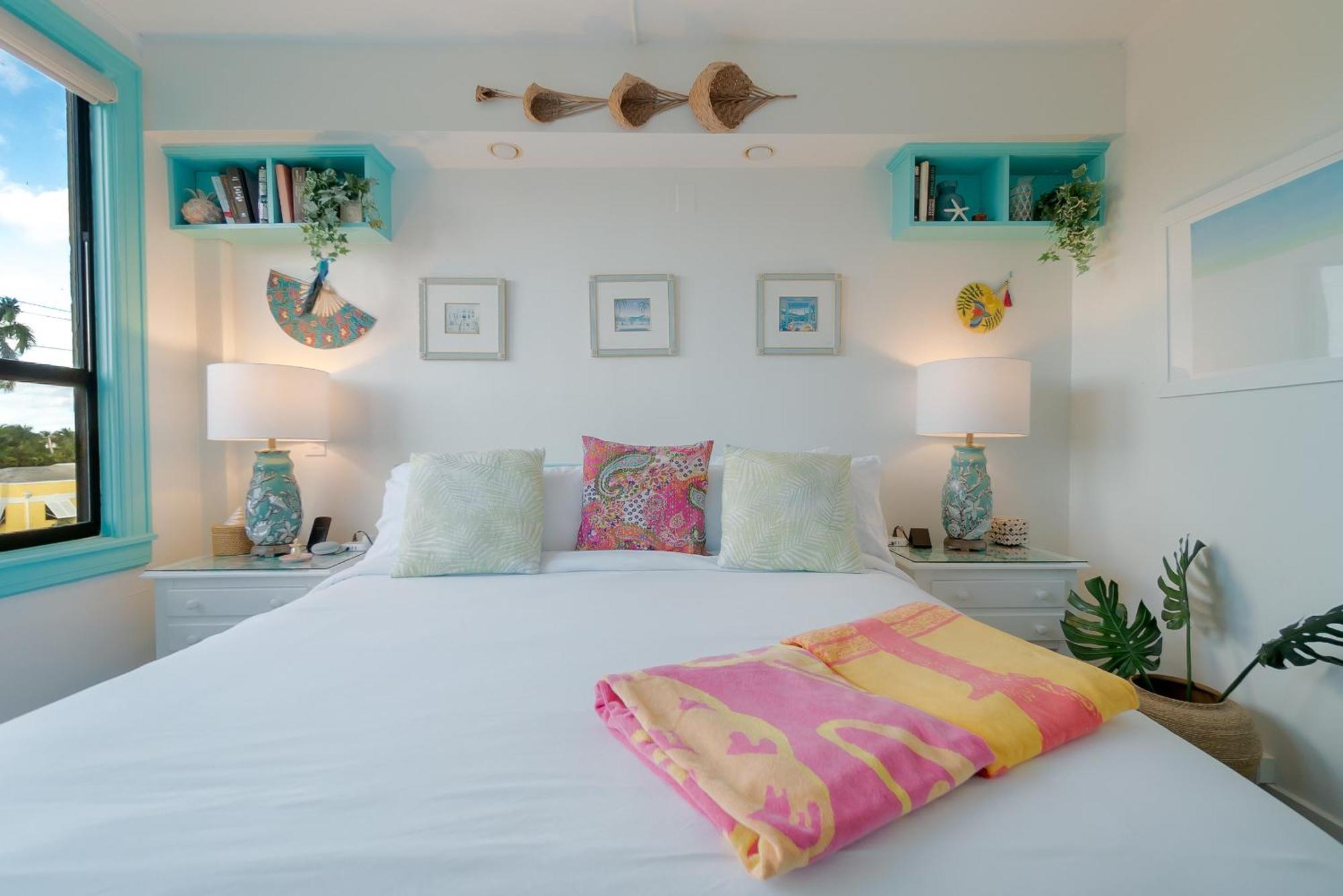 Palm Beach Island Condominiums Екстериор снимка